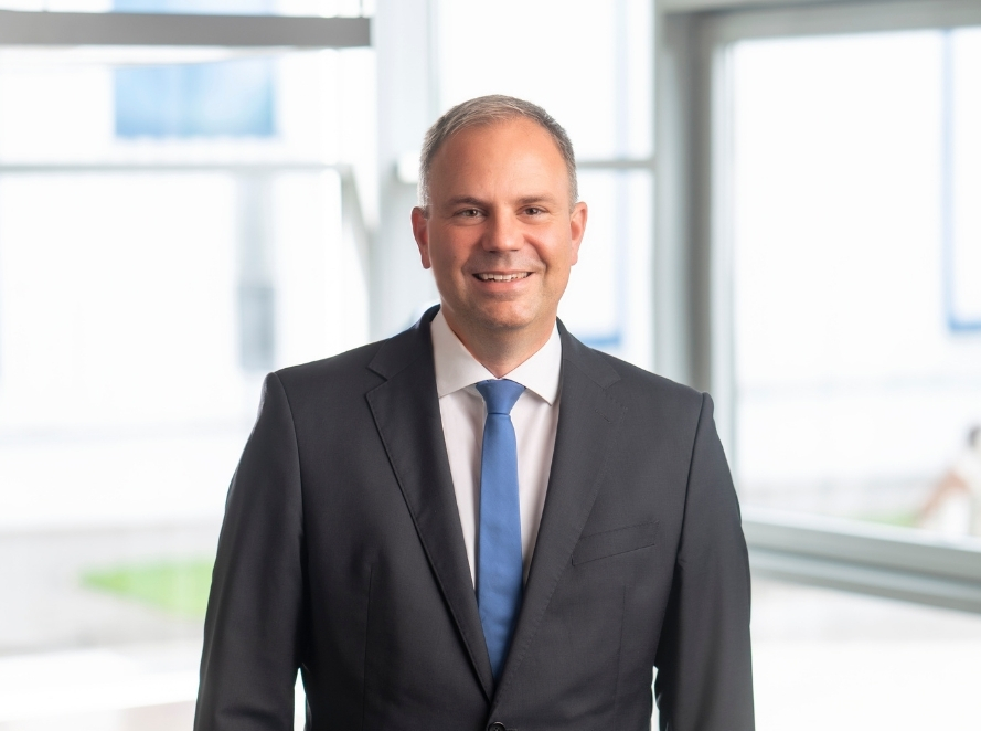 Portrait Mark Riemer - Mitglied der Geschäftsführung